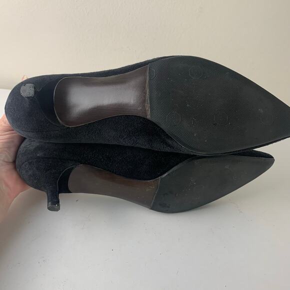 Stuart Weitzman Size 9 Poco Kitten Heel Suede Pumps Black Pionted Toe - Picture 10 of 12